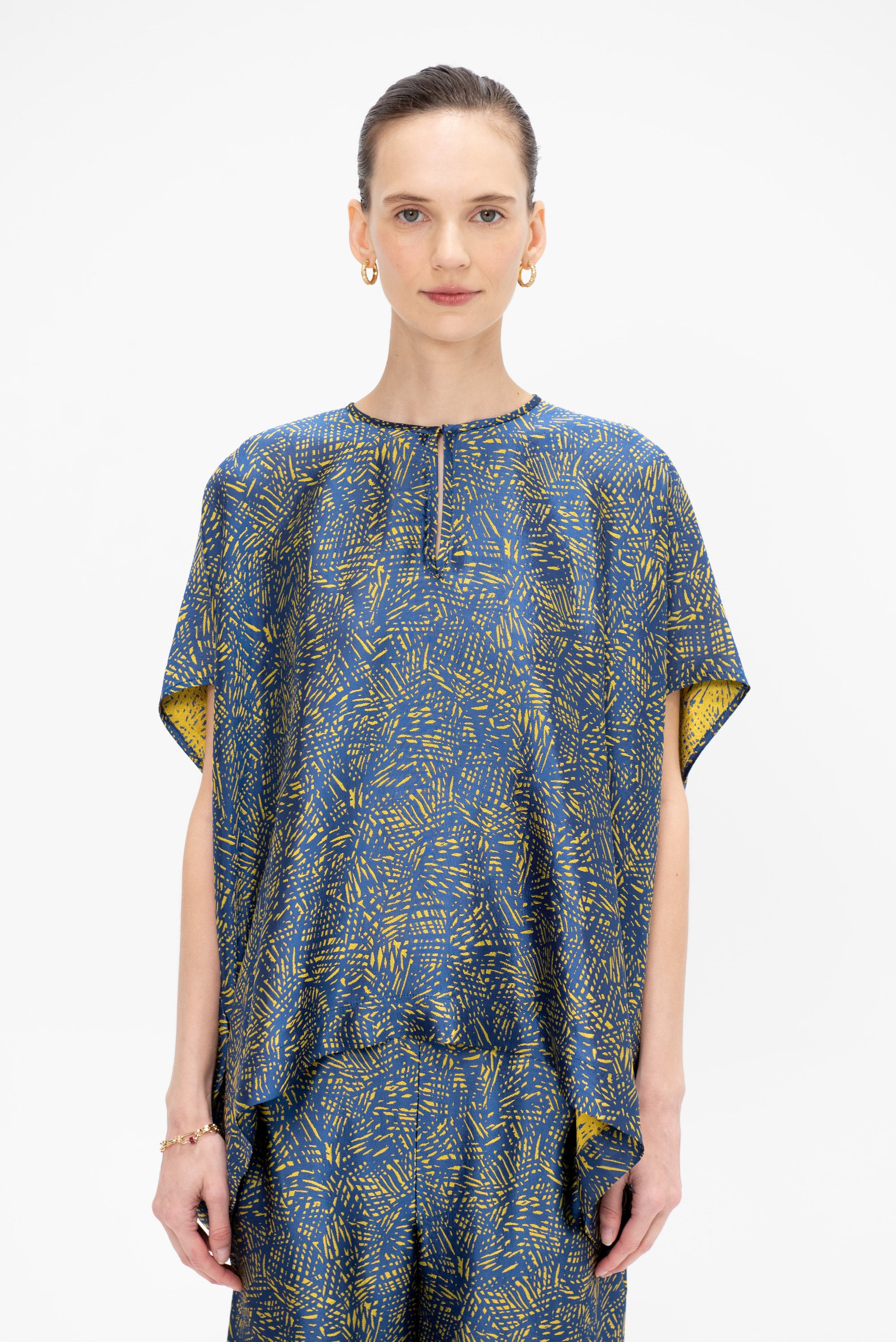 Rae Poncho Top, Blue &amp; Yellow